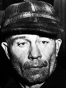 Fotografía tomada al conocido asesino de Wisconsin Edward Theodore Gein.