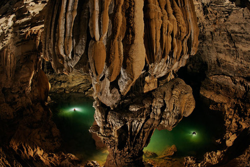 Vietnan - World largest cave